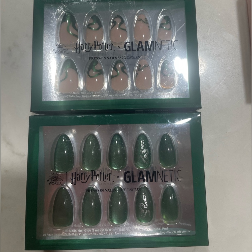 Glamnetic Harry Potter Slytherin nails